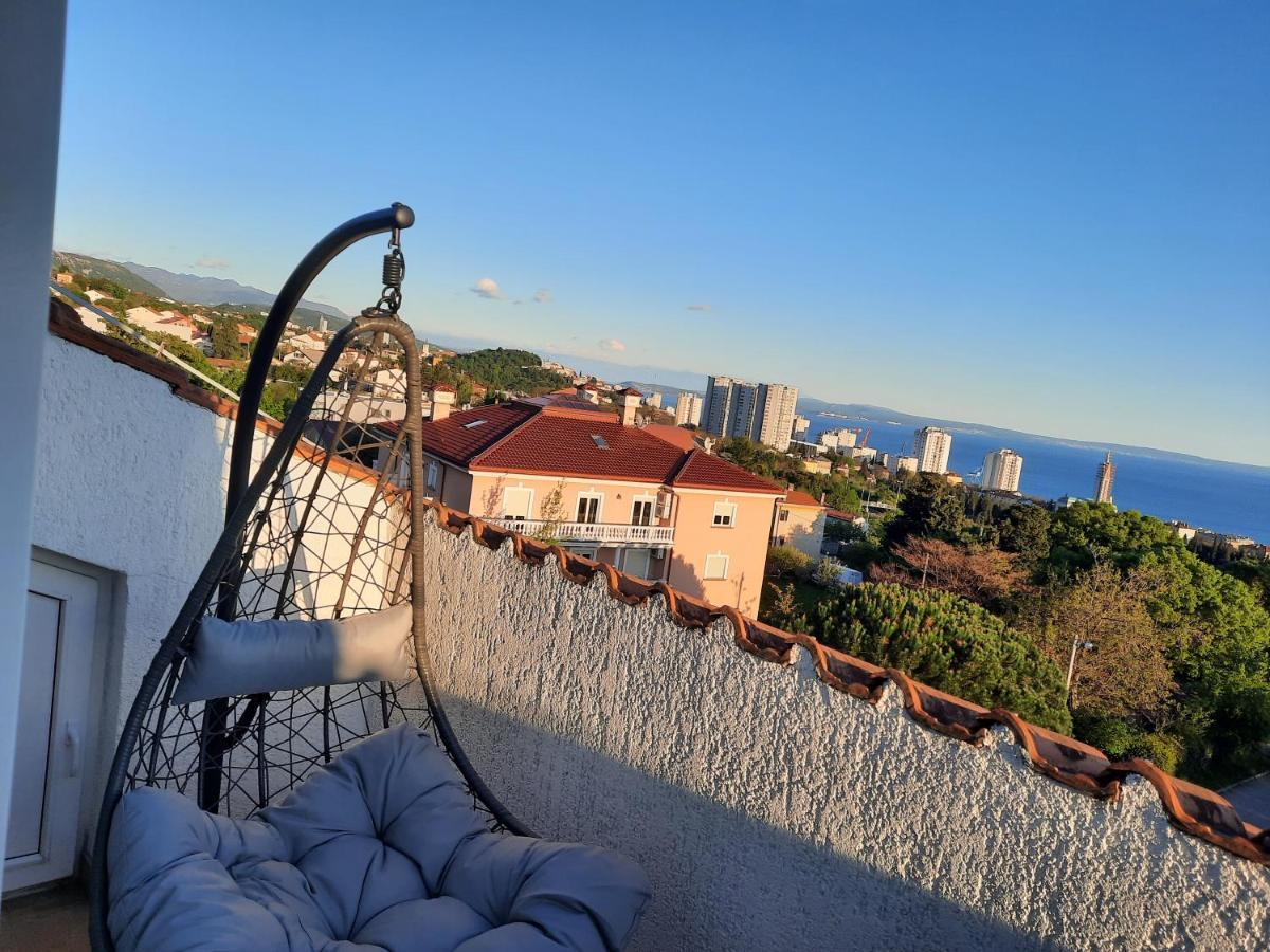 Sea View Later Apartment Rijeka Extérieur photo